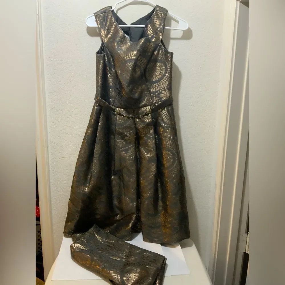 $560 Teri Jon by Rickie Freeman Women's belted bronze metallic dress size 6